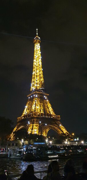La_Tour_Eiffel_Paris-Fahrt_2023